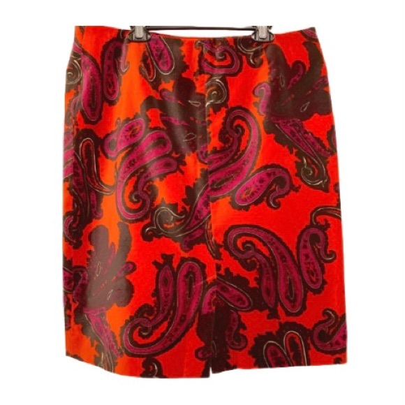 Talbots Velvet Red & Black Paisley Pencil Skirt - Size 12P - Picture 8 of 11